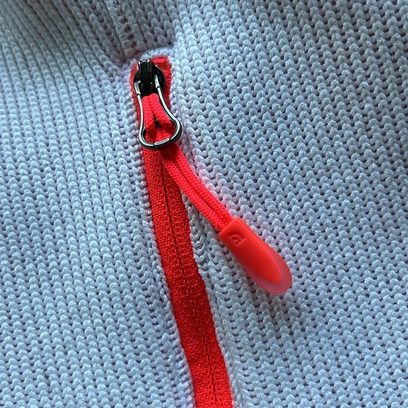 The North Face White Krestwood Fleece Lined Ribbed Knit Technical Jacket - Picture 9 of 17